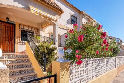 Bungalow - Återförsäljning - Torrevieja - Aguas Nuevas