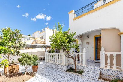 Casa de Pueblo - Återförsäljning - Torrevieja - Torrevieja