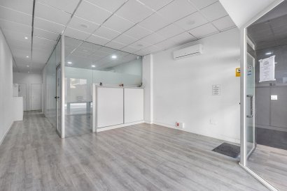 Commercial Unit - Återförsäljning - Torrevieja - La Mata