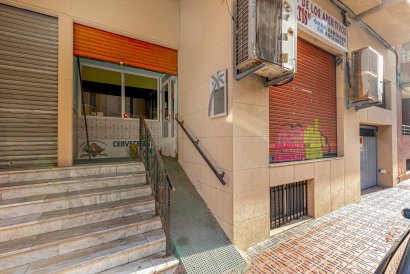 Commercial Unit - Återförsäljning - Torrevieja -
                Playa del Cura