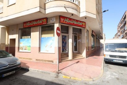 Commercial Unit - Resale - Torrevieja - Estacion de autobuses