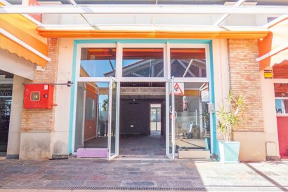 Commercial Unit - Reventa - La Finca Golf - Algorfa