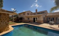 Detached villa - Återförsäljning -
            Cartagena - CR-69255
