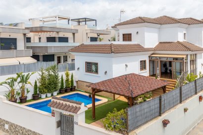Detached villa - Resale - Los Montesinos - La Herrada