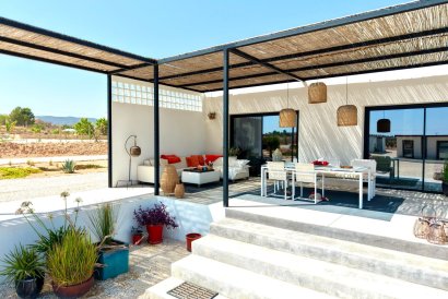Detached villa - Resale - Pinoso - Pinoso