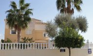 Detached villa - Resale -
            Torrevieja - OCM-38167