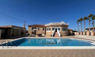 Detached villa - Reventa -
            Catral - SE-79796