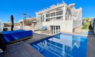 Detached villa - Reventa -
            Orihuela Costa - ELITE-20