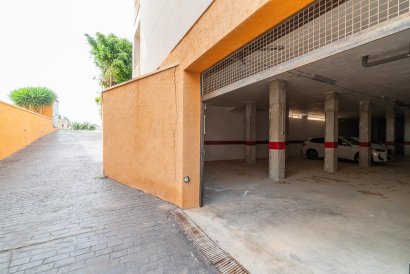 Garage - Återförsäljning - Orihuela Costa -
                Montezenia