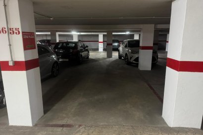 Garage - Återförsäljning - Torrevieja -
                Playa Acequion