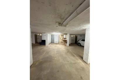 Garage - Resale - Torrevieja -
                Playa del Cura