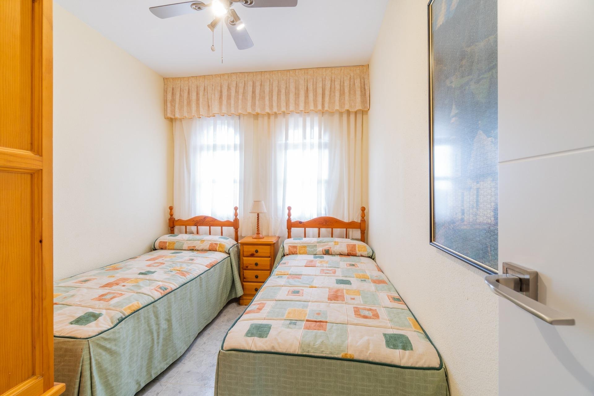 Långtidsuthyrning - Bungalow -
Orihuela Costa - Playa Flamenca