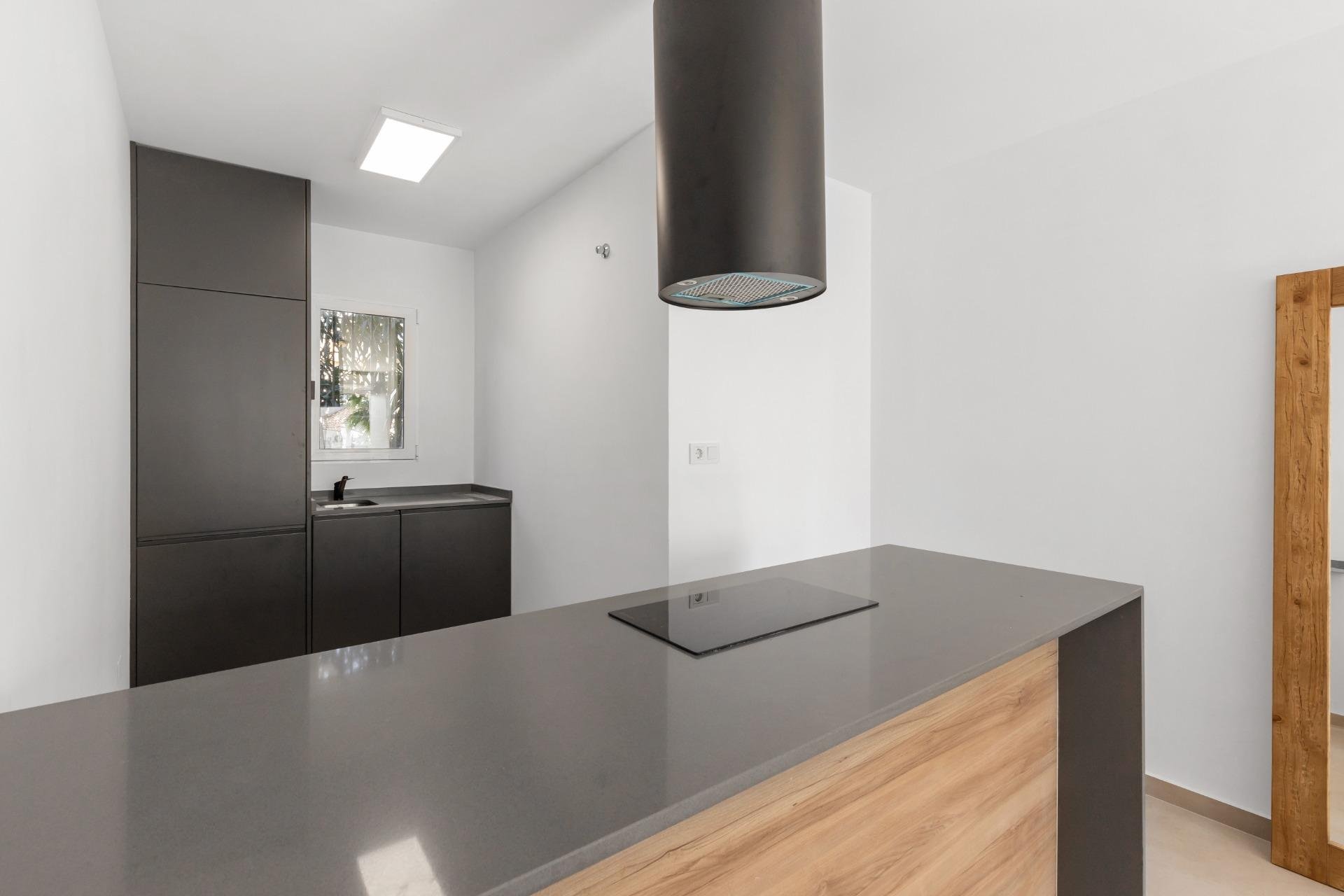 Långtidsuthyrning - Bungalow -
Torrevieja - Zona los Frutales