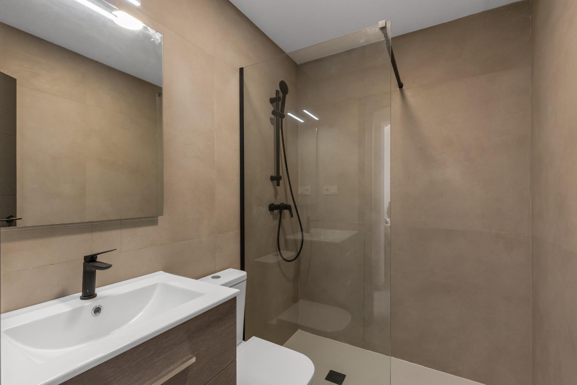 Långtidsuthyrning - Bungalow -
Torrevieja - Zona los Frutales