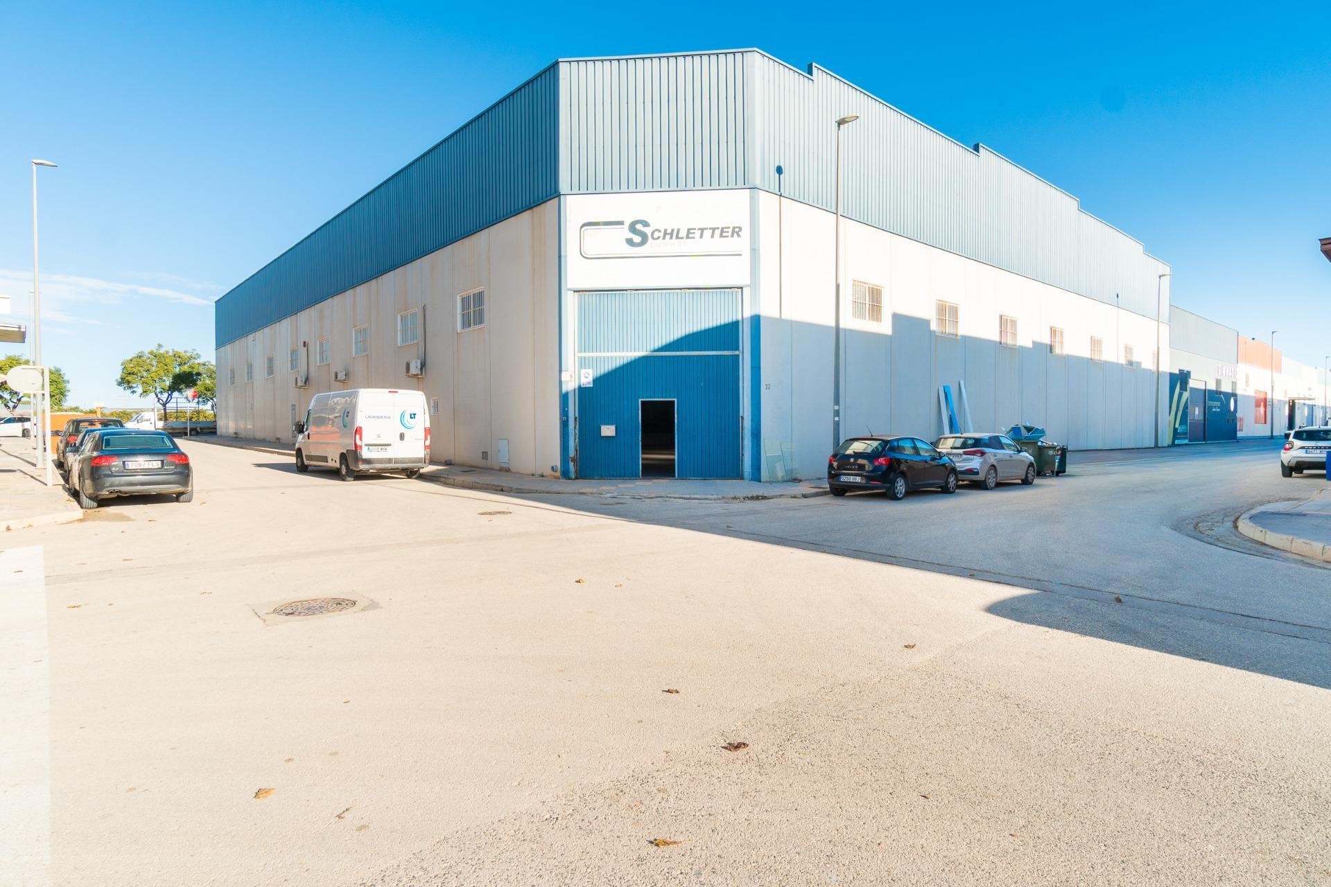 Långtidsuthyrning - Commercial Unit -
Pilar de la Horadada - Polígono industrial Cañada de Práez