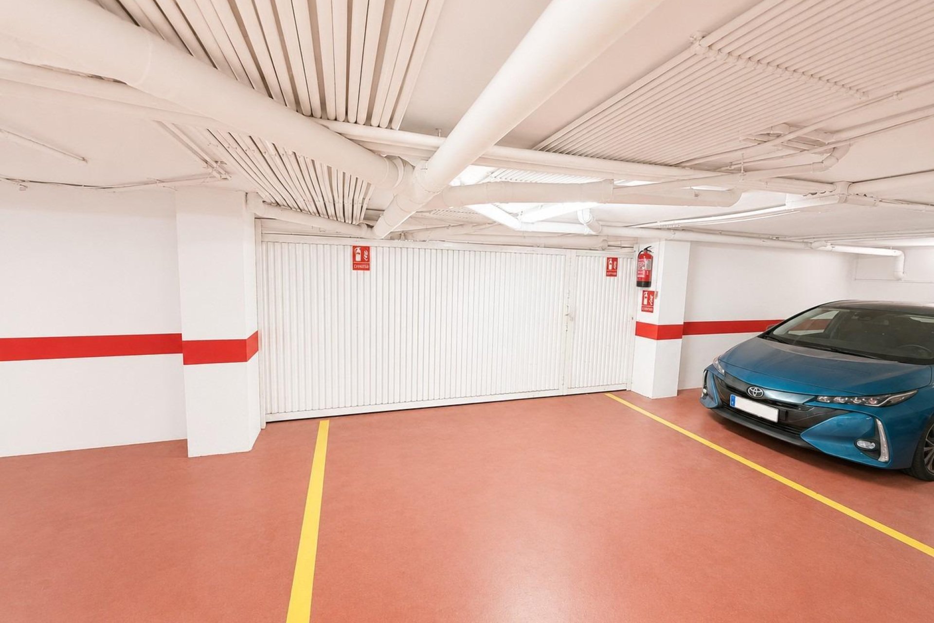 Långtidsuthyrning - Garage -
Torrevieja - Center