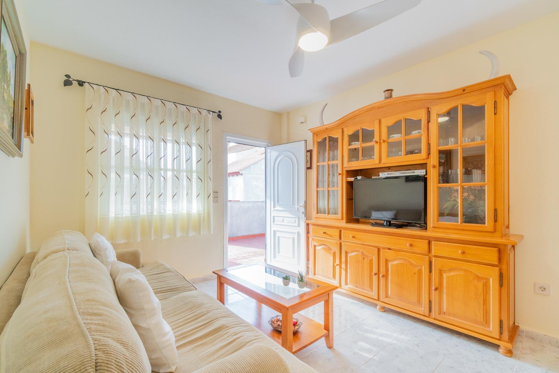 Long Term Rental - Apartment -
Orihuela Costa - Playa Flamenca