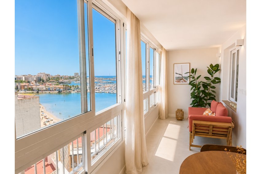Long Term Rental - Apartment -
Torrevieja - Playa del Acequión