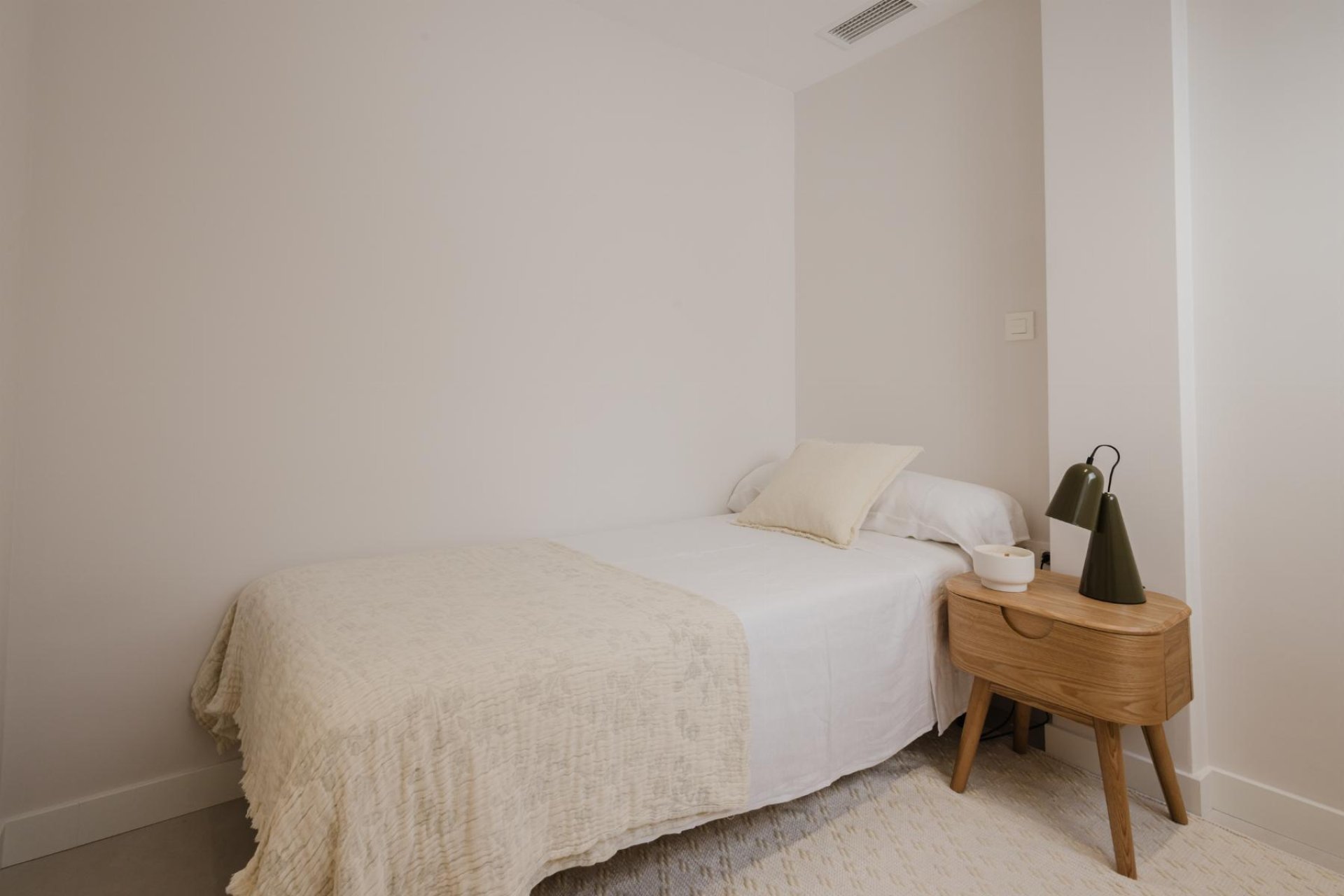 Long Term Rental - Apartment -
Torrevieja - Playa del Acequión