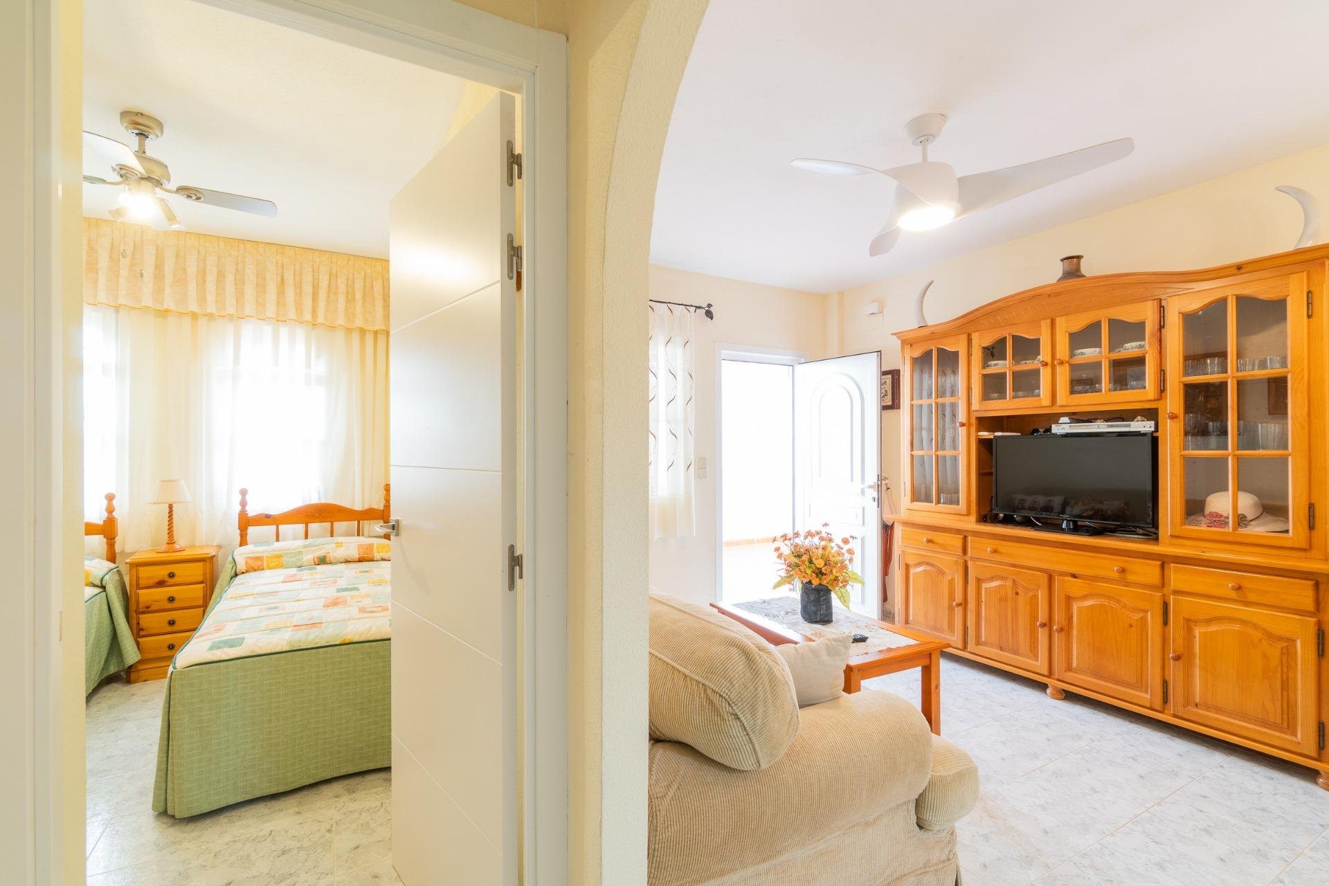 Long Term Rental - Bungalow -
Orihuela Costa - Playa Flamenca