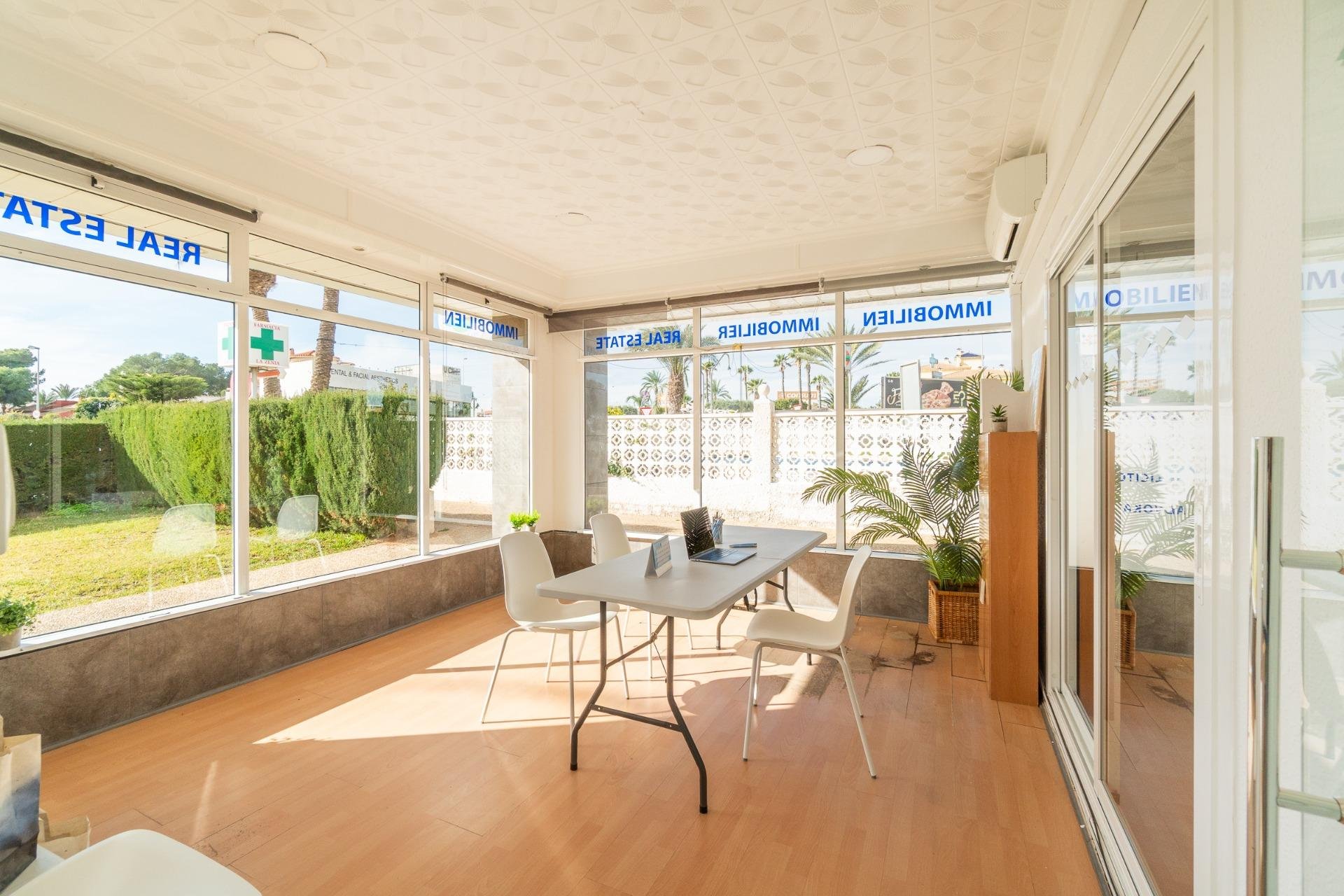 Long Term Rental - Commercial Unit -
Orihuela Costa - La Zenia