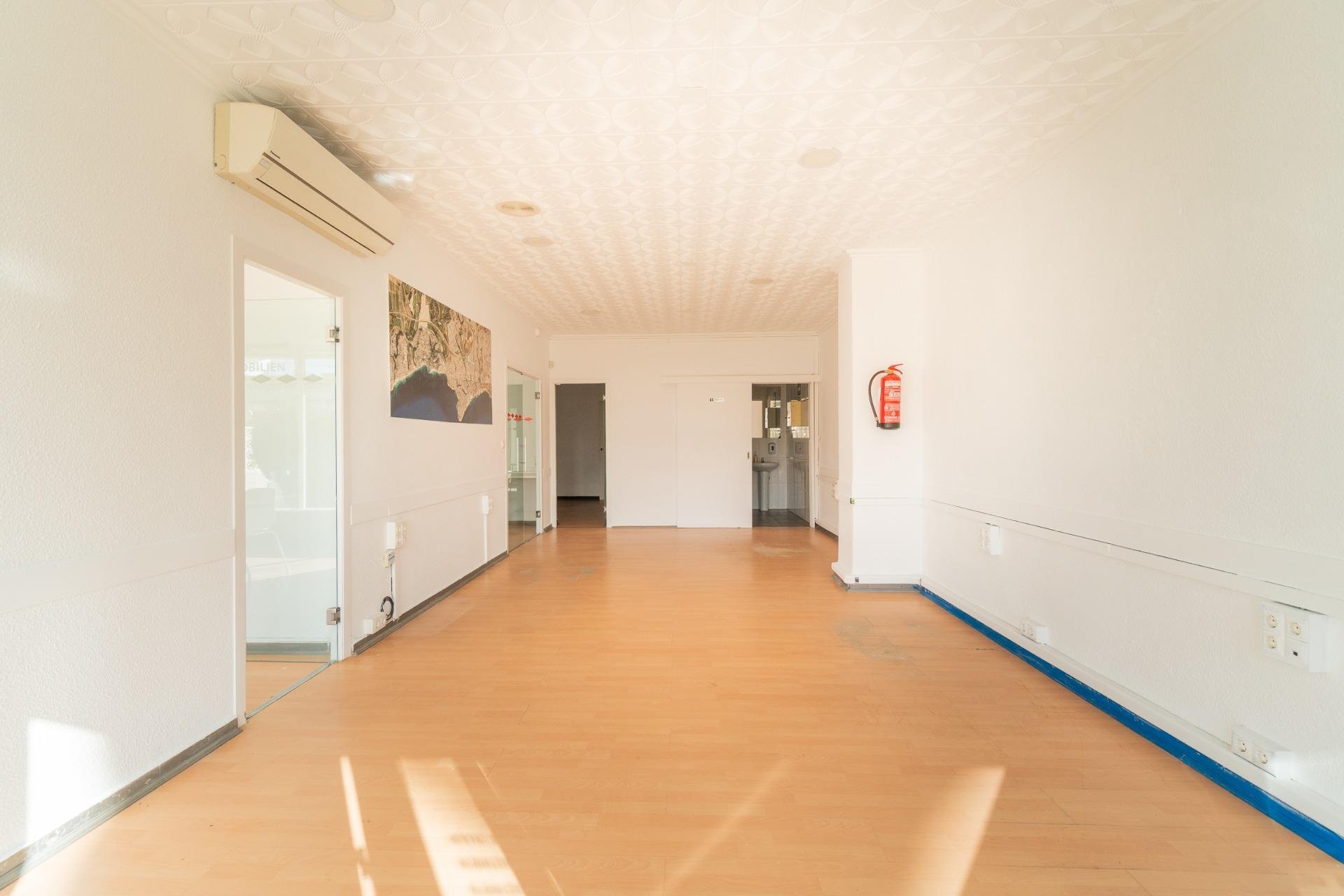 Long Term Rental - Commercial Unit -
Orihuela Costa - La Zenia