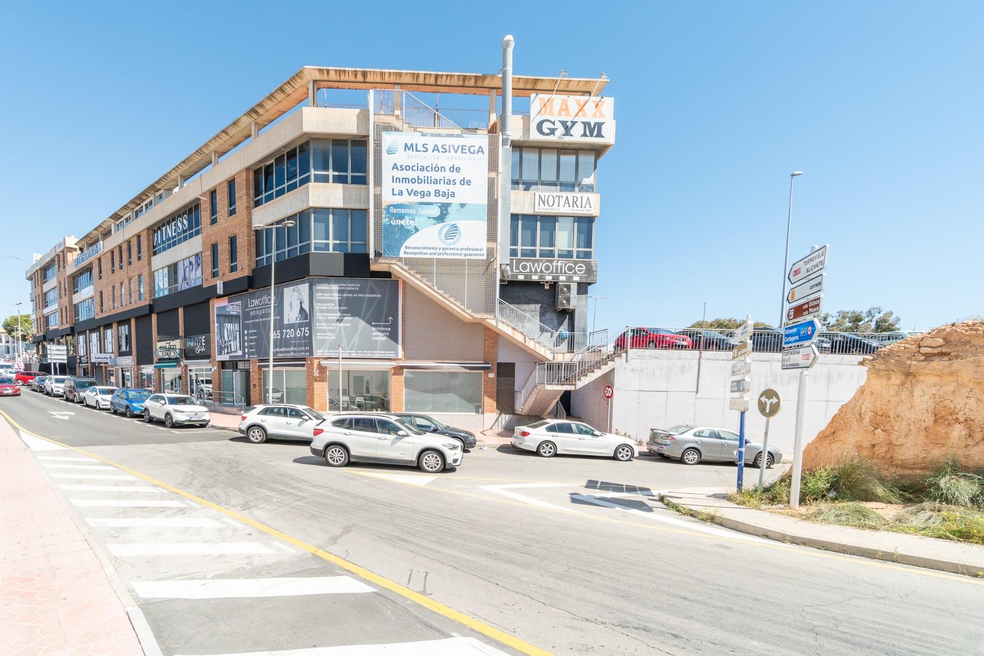 Long Term Rental - Commercial Unit -
Orihuela Costa - Playa Flamenca