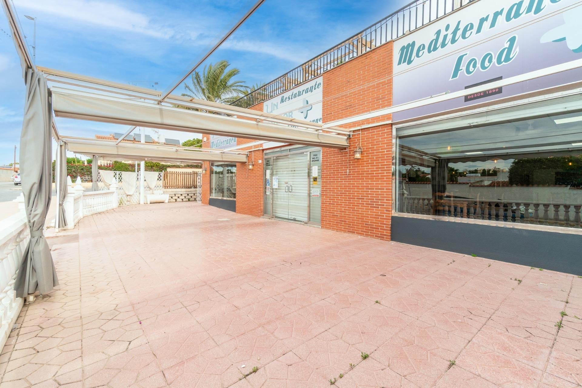 Long Term Rental - Commercial Unit -
San Fulgencio - La Marina
