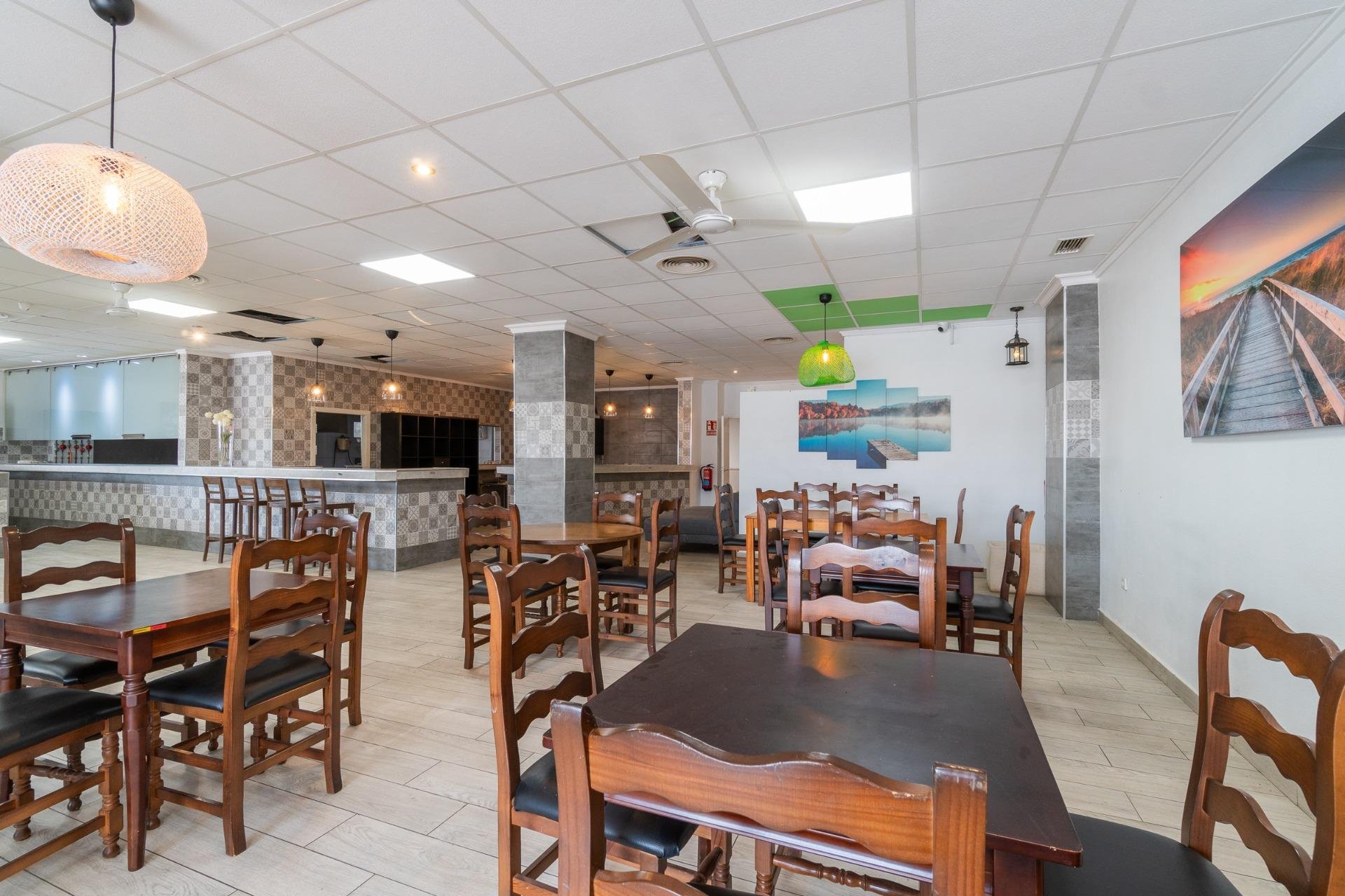 Long Term Rental - Commercial Unit -
San Fulgencio - La Marina