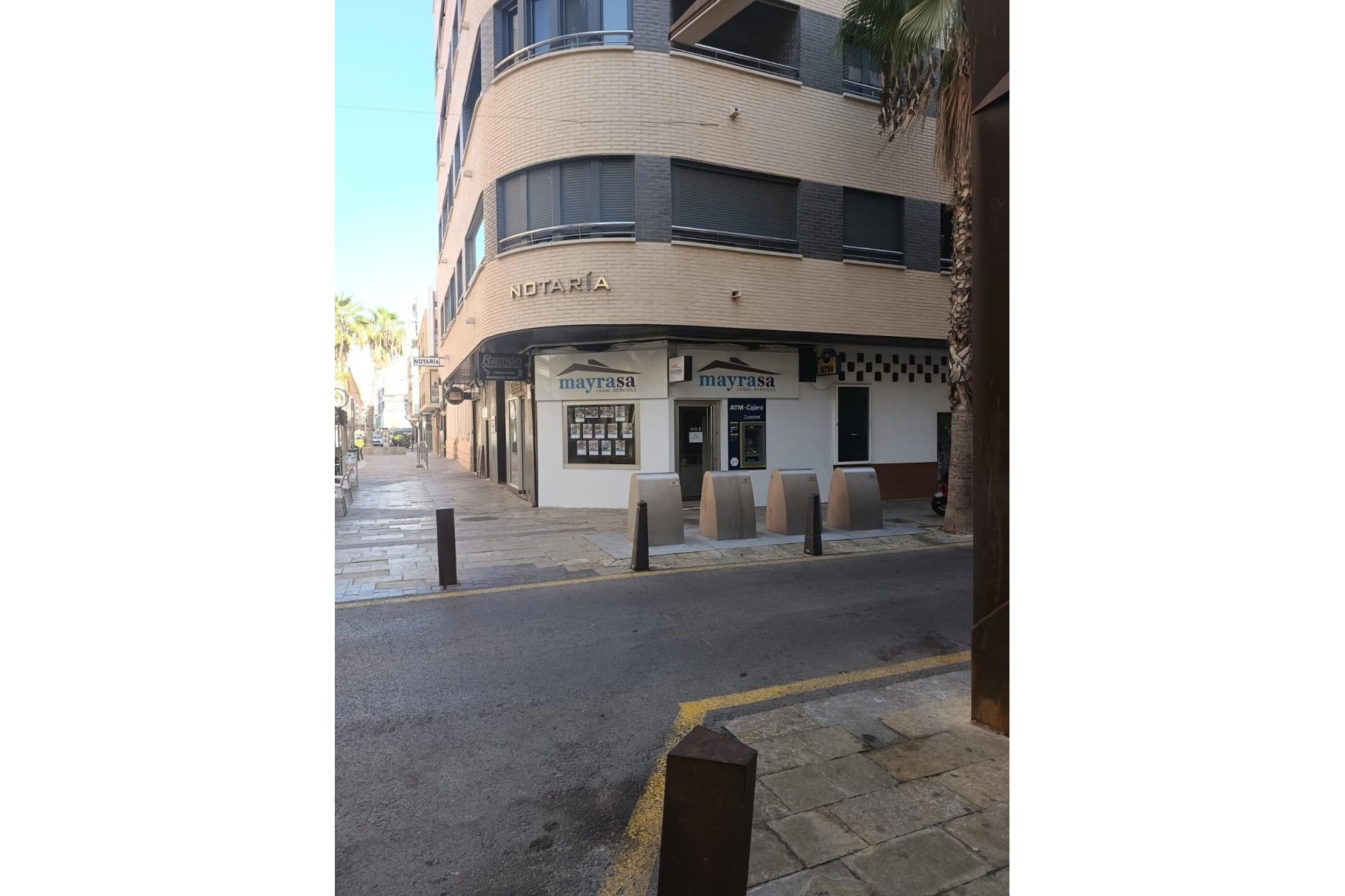 Long Term Rental - Commercial Unit -
Torrevieja - Center