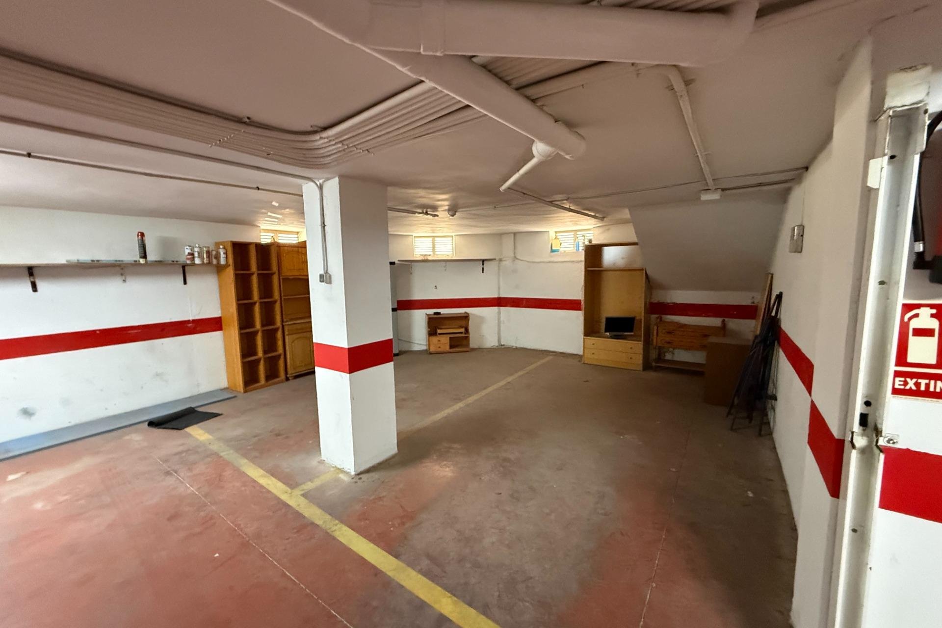 Long Term Rental - Garage -
Torrevieja - Center