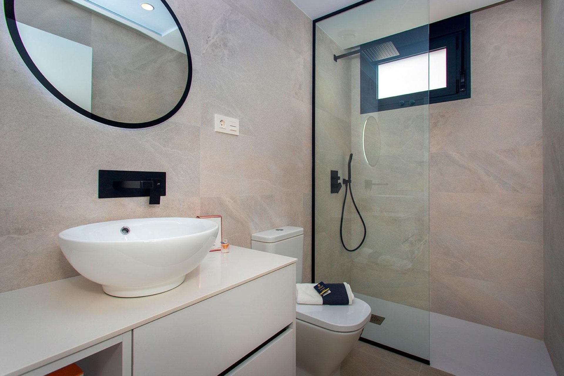 New Build - Semi detached -
Sucina