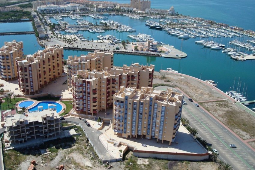 Nyproduktion - Apartment -
La Manga