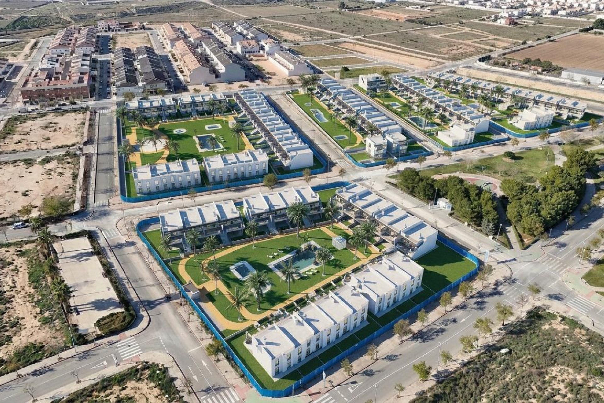 Nyproduktion - Bungalow -
Pilar de la Horadada - pueblo