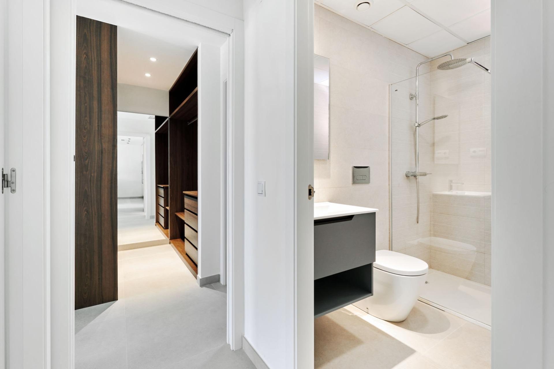 Nyproduktion - Bungalow -
Torrevieja - Villa Amalia