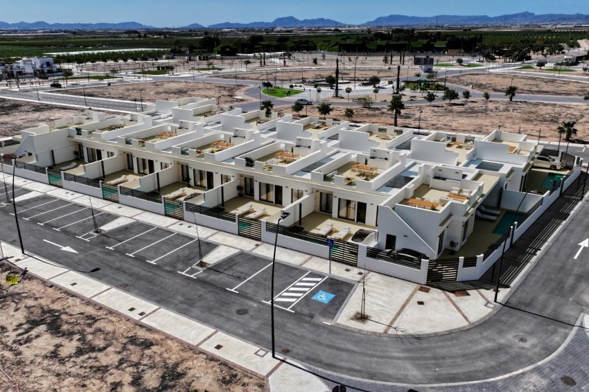 Nyproduktion - Semi detached -
Torre - Pacheco - Roldán