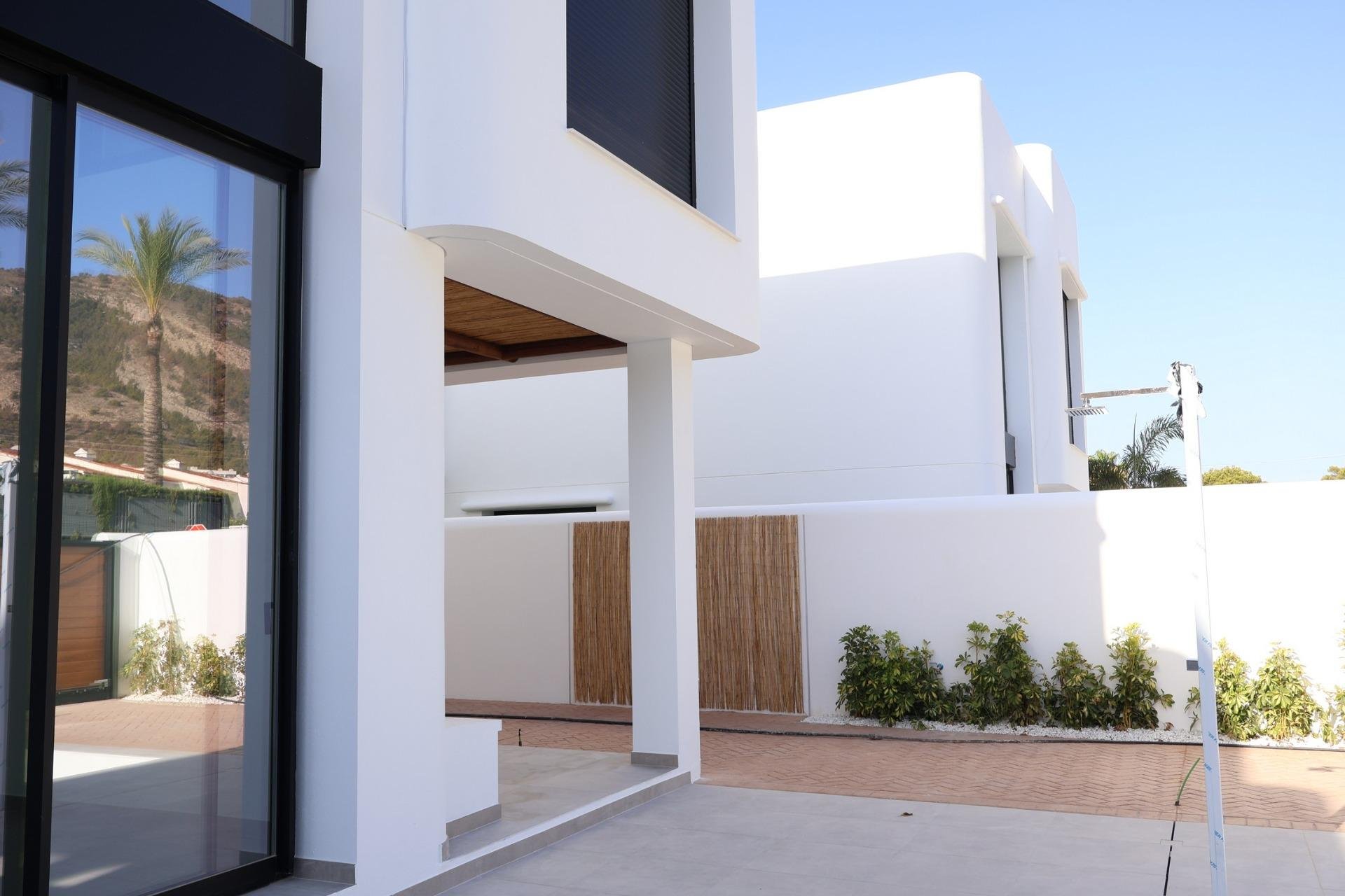 Nyproduktion - Villa -
Alfas del Pí - El Albir