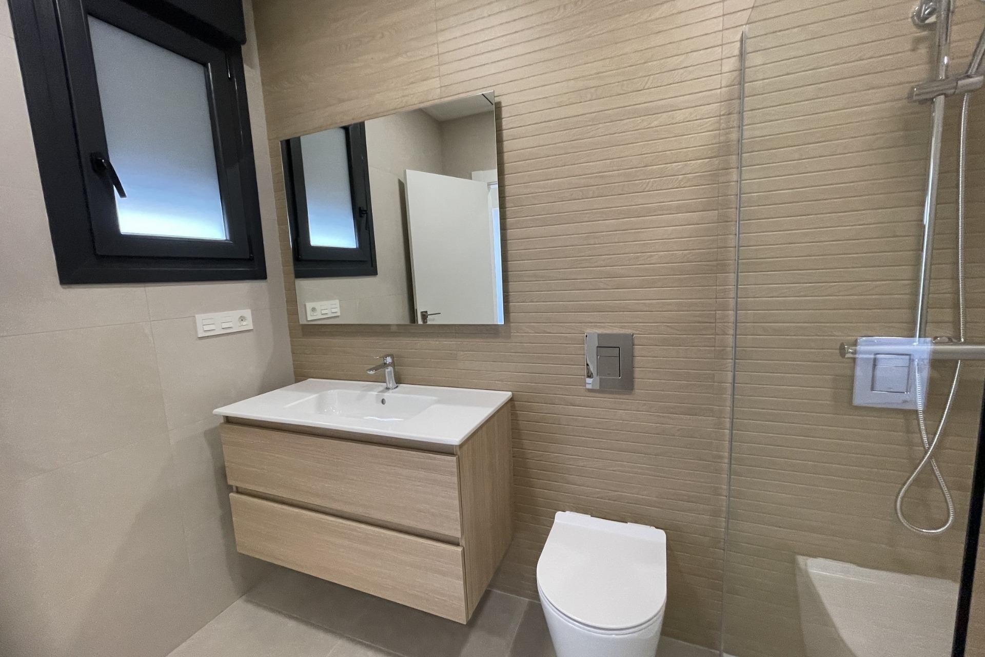 Nyproduktion - Villa -
Almoradi - Heredades