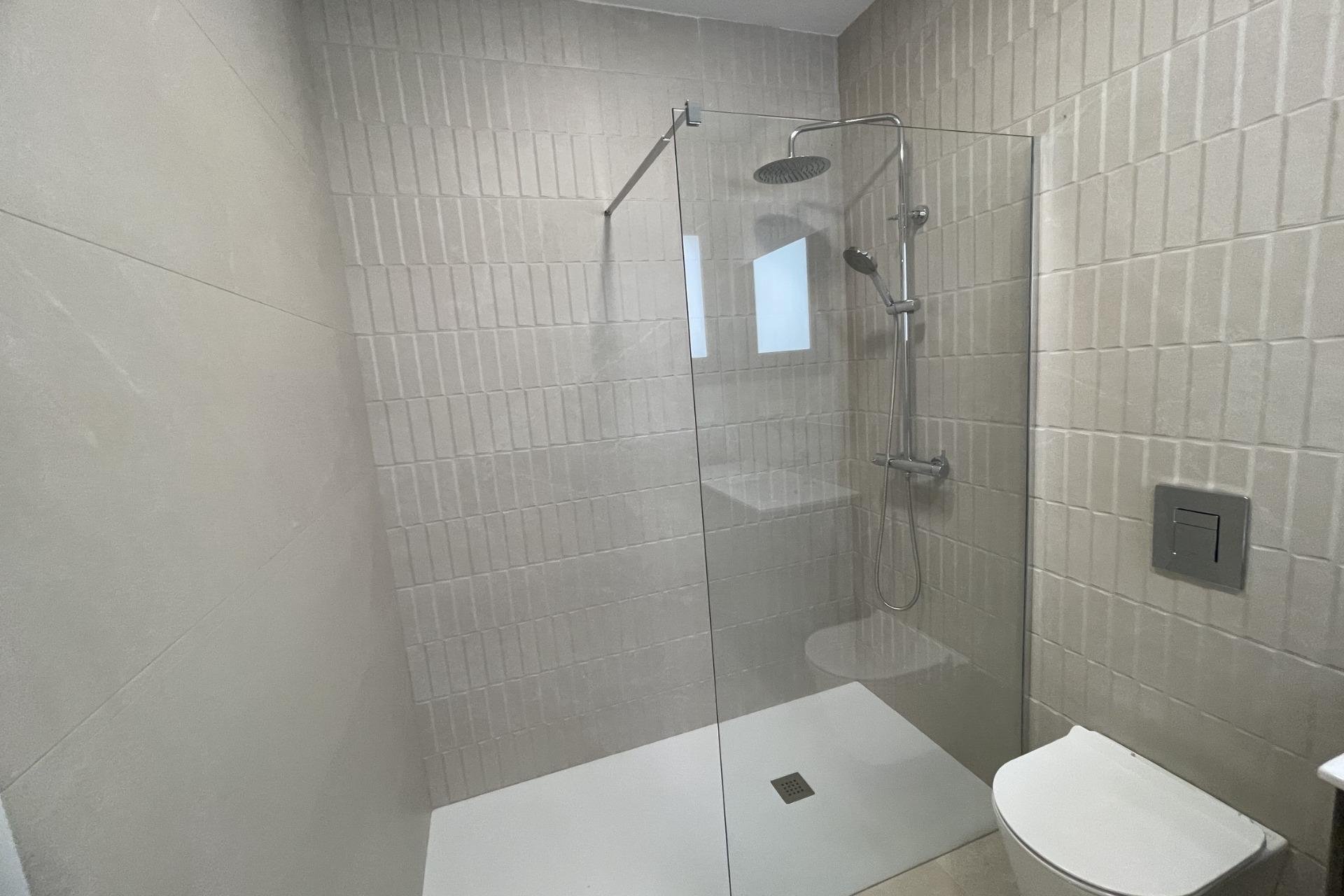 Nyproduktion - Villa -
Almoradi - Heredades