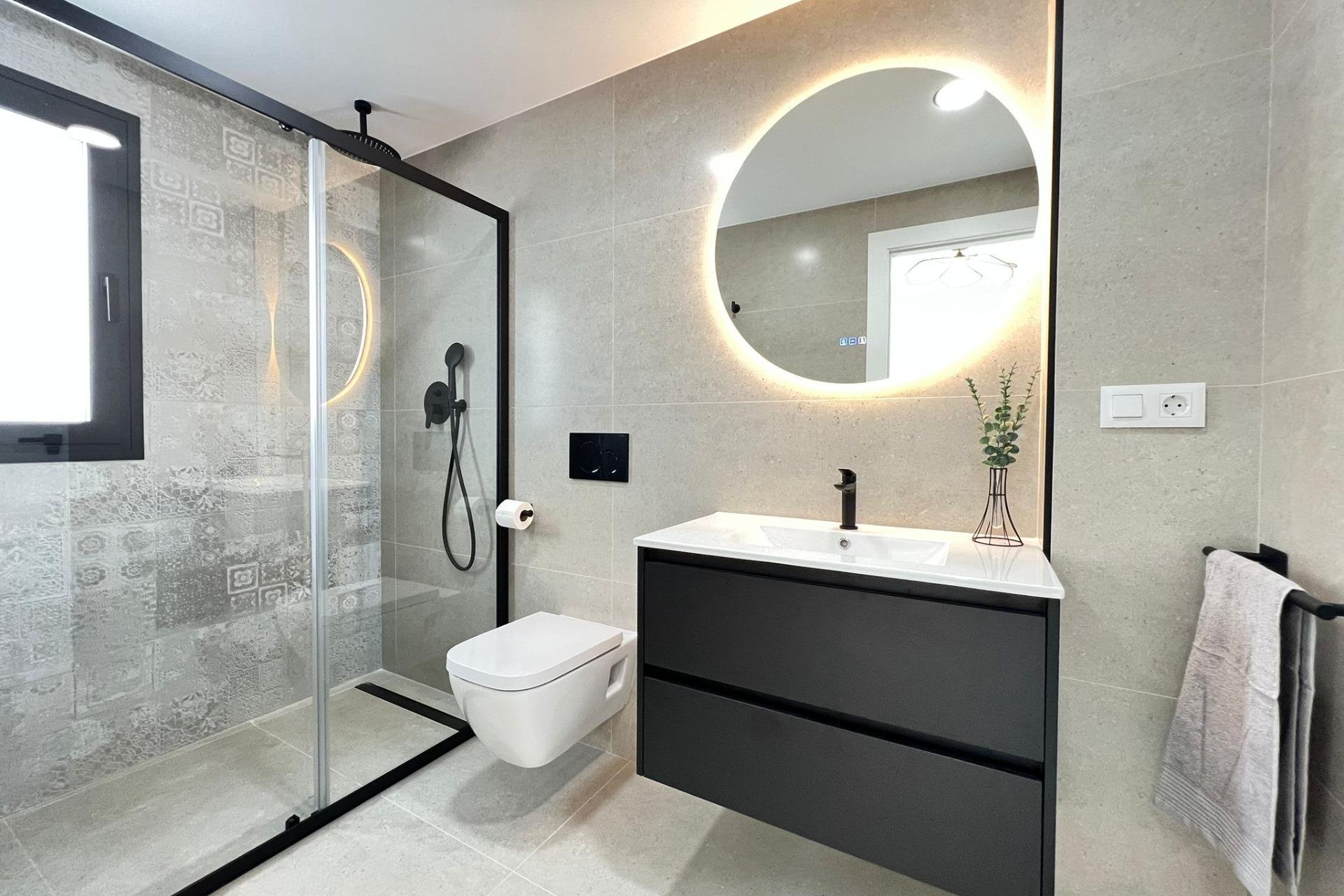 Nyproduktion - Villa -
Benferri - Benfis Park