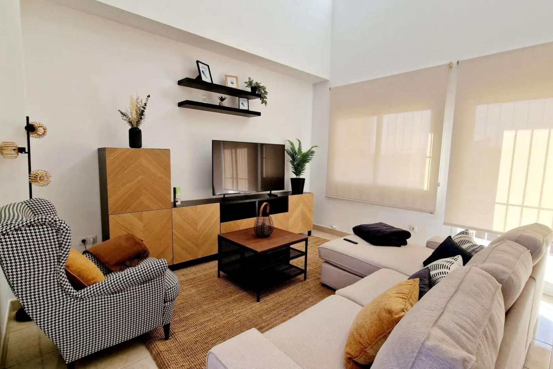 Nyproduktion - Villa -
Lorca - Purias