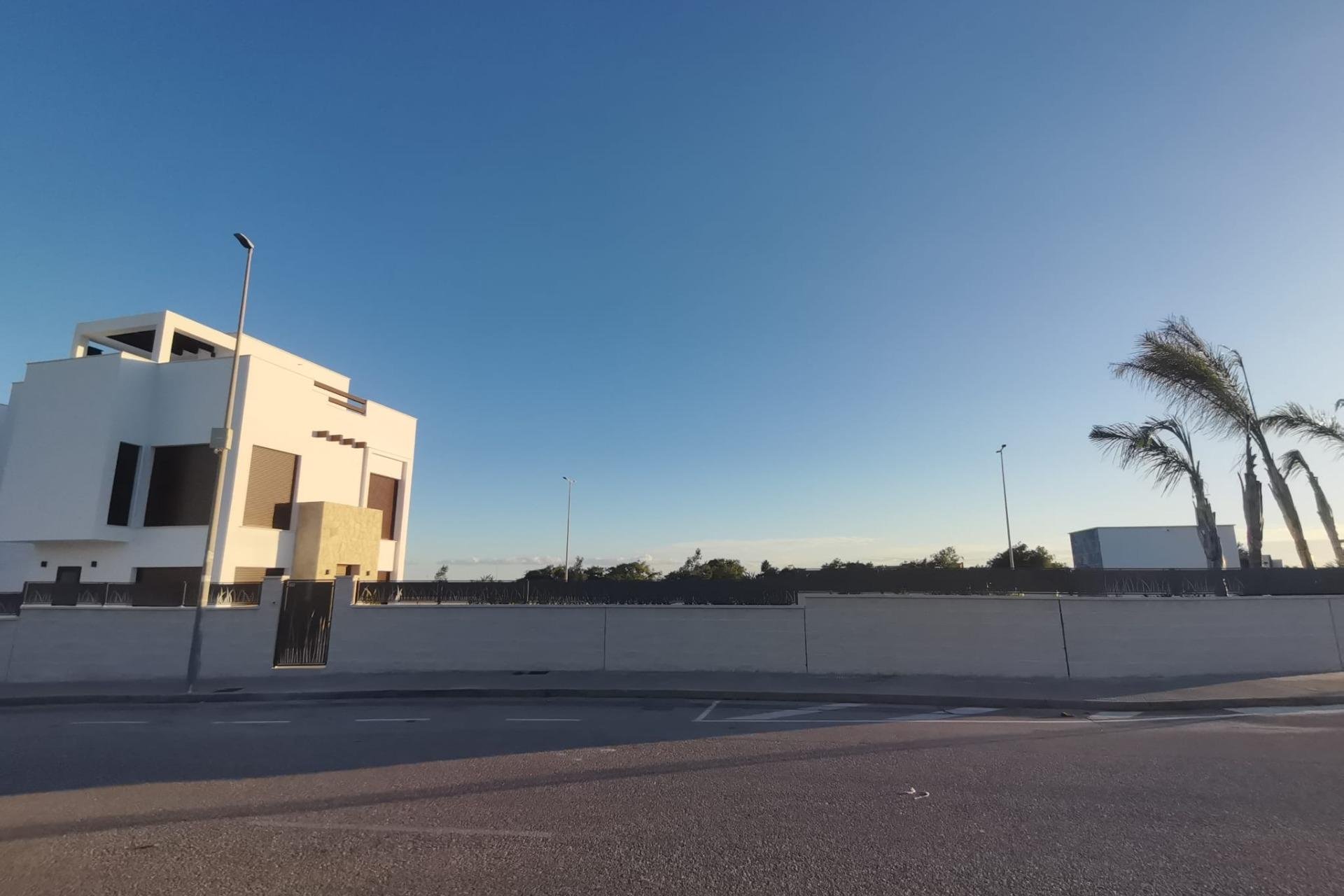Nyproduktion - Villa -
Los Montesinos - La Herrada