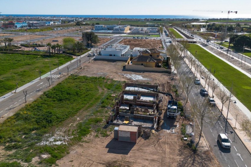 Nyproduktion - Villa -
Pilar de la Horadada - pueblo