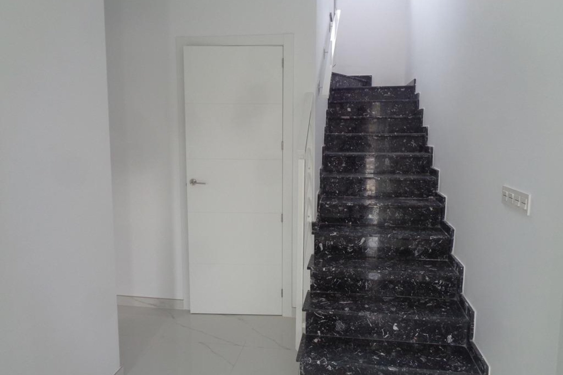 Nyproduktion - Villa -
Pinoso - Camino Del Prado