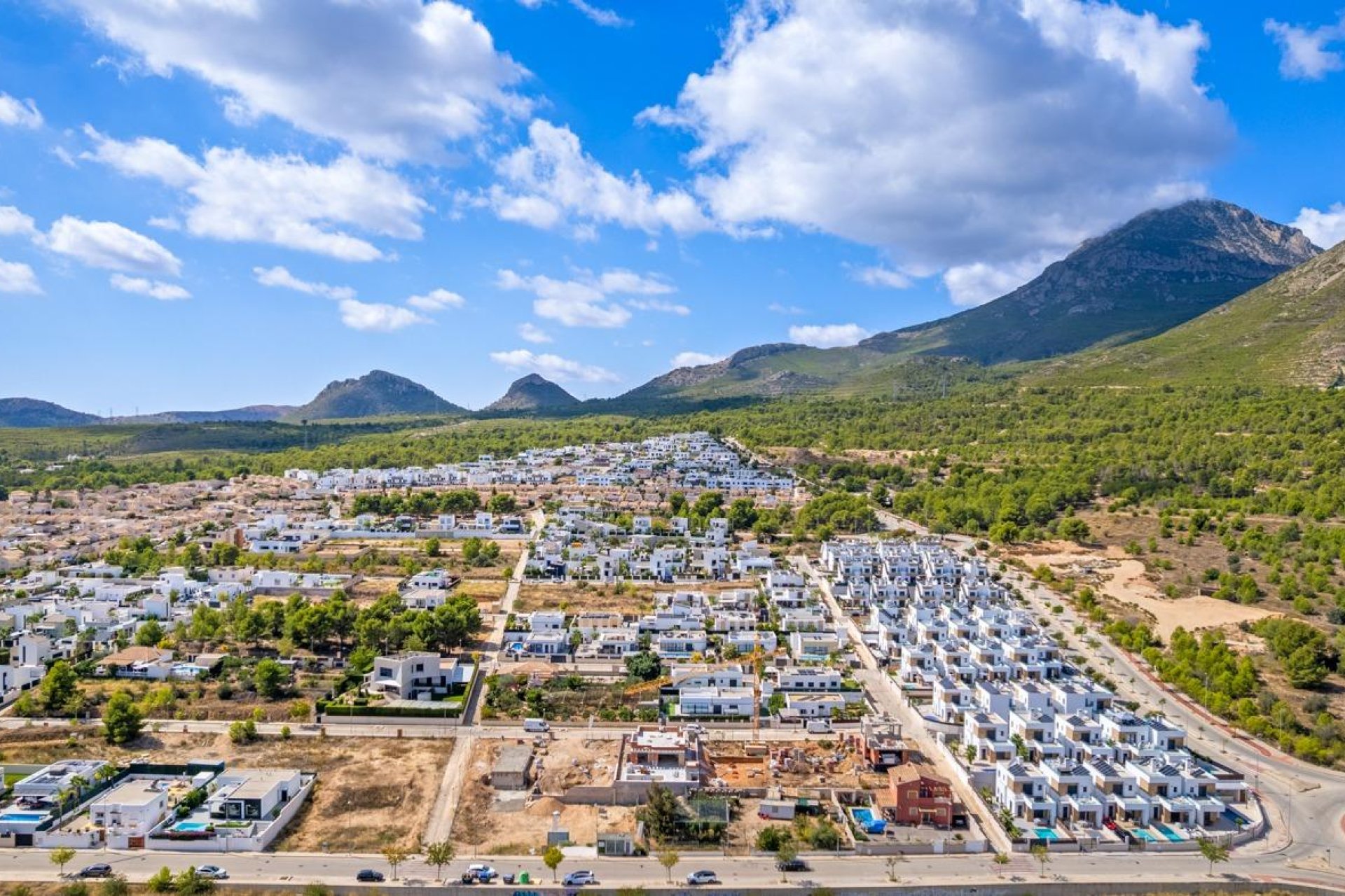 Nyproduktion - Villa -
Polop - Novapolop