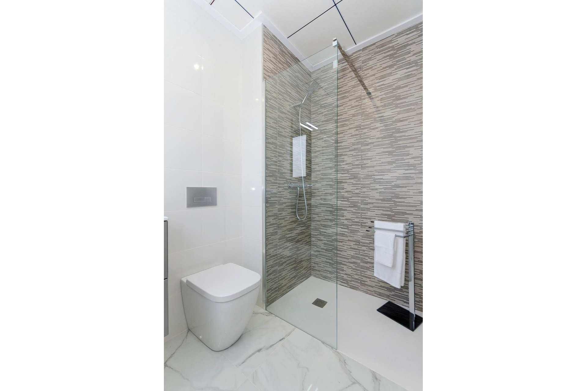 Nyproduktion - Villa -
Torrevieja - Torretas