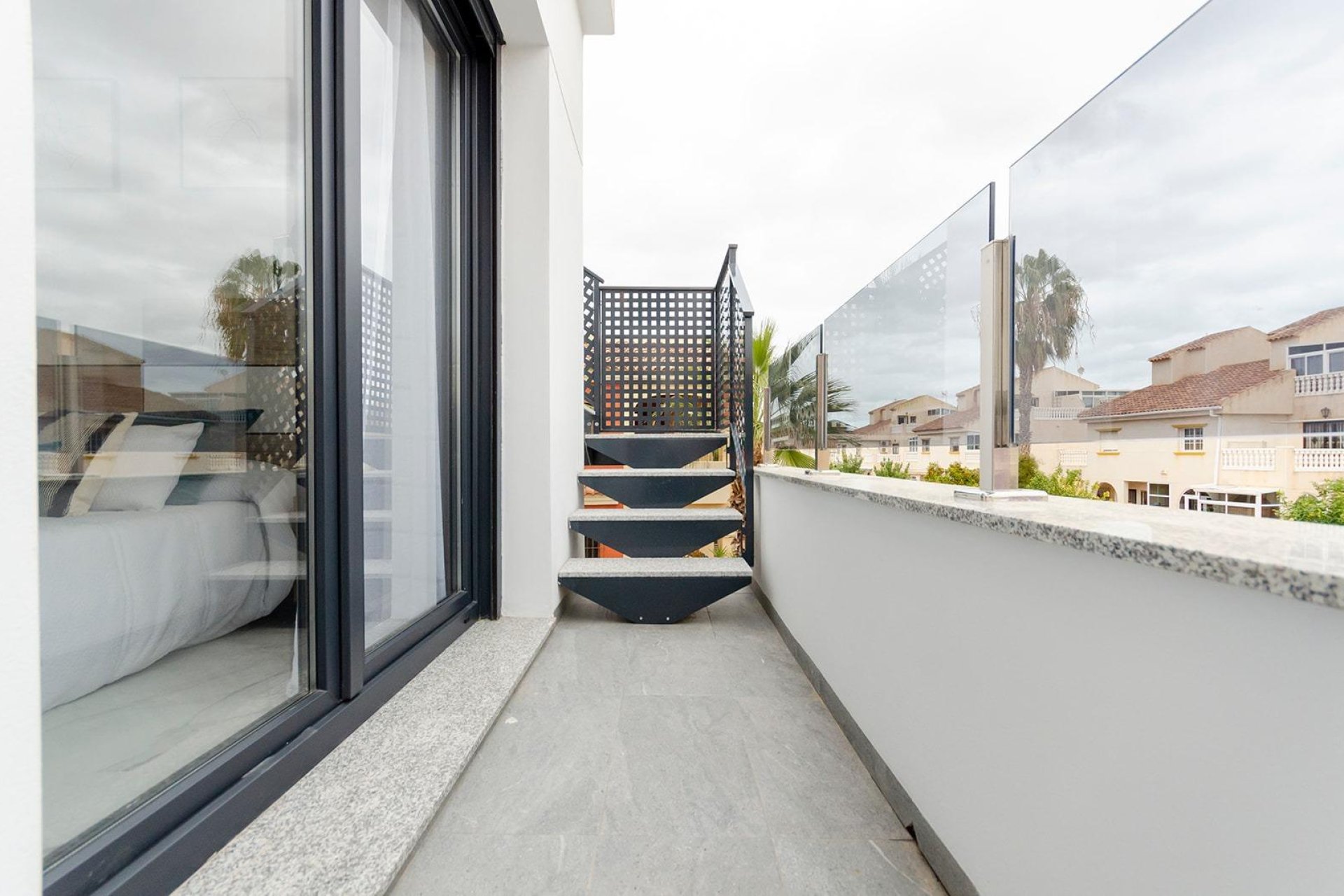 Nyproduktion - Villa -
Torrevieja - Torretas