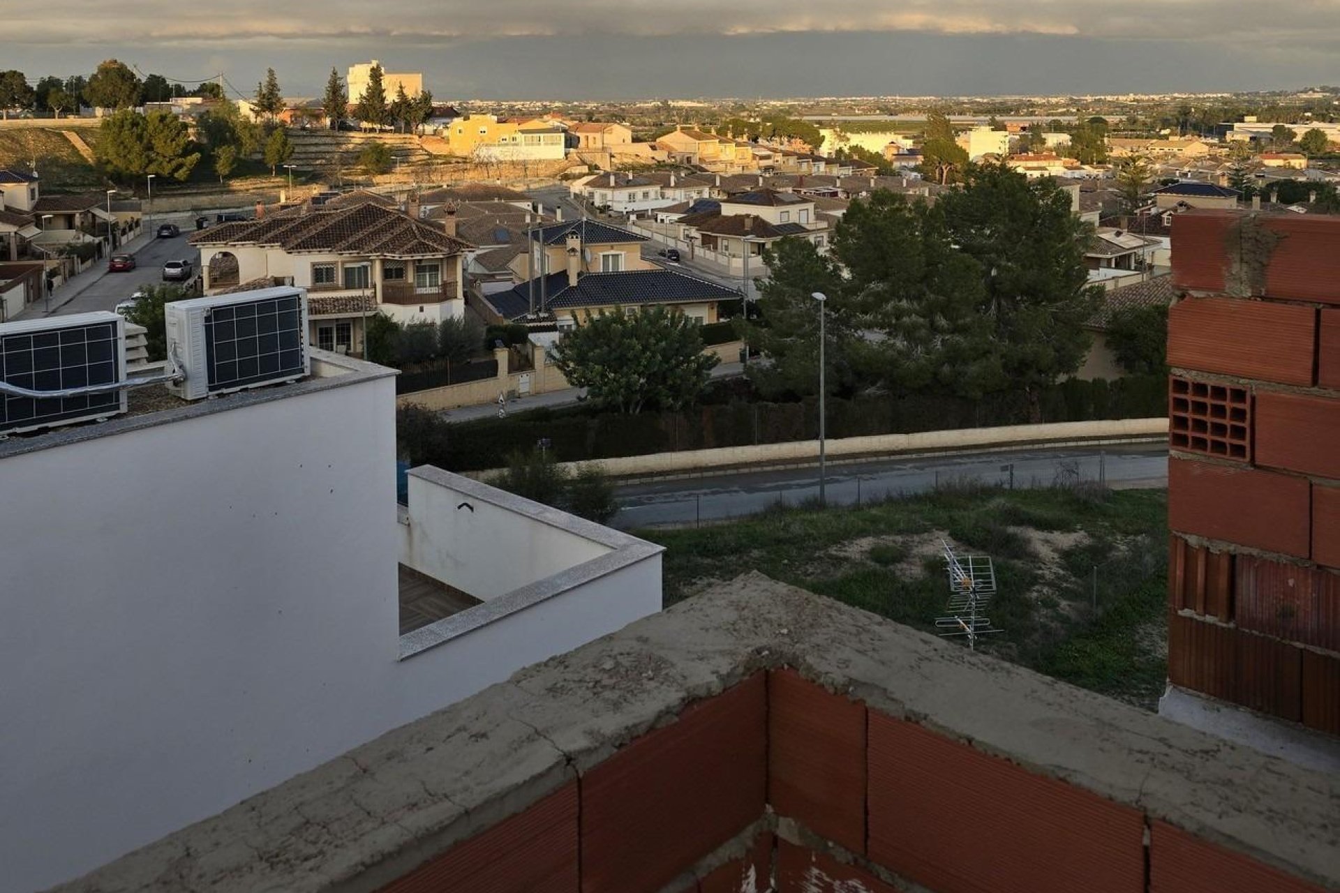 Obra nueva - Adosado -
Bigastro - pueblo