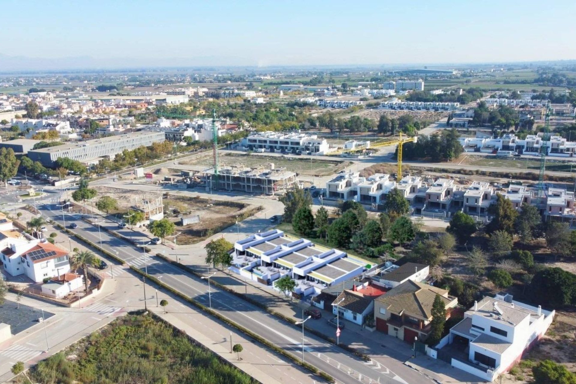 Obra nueva - Adosado -
Dolores - Sector 3