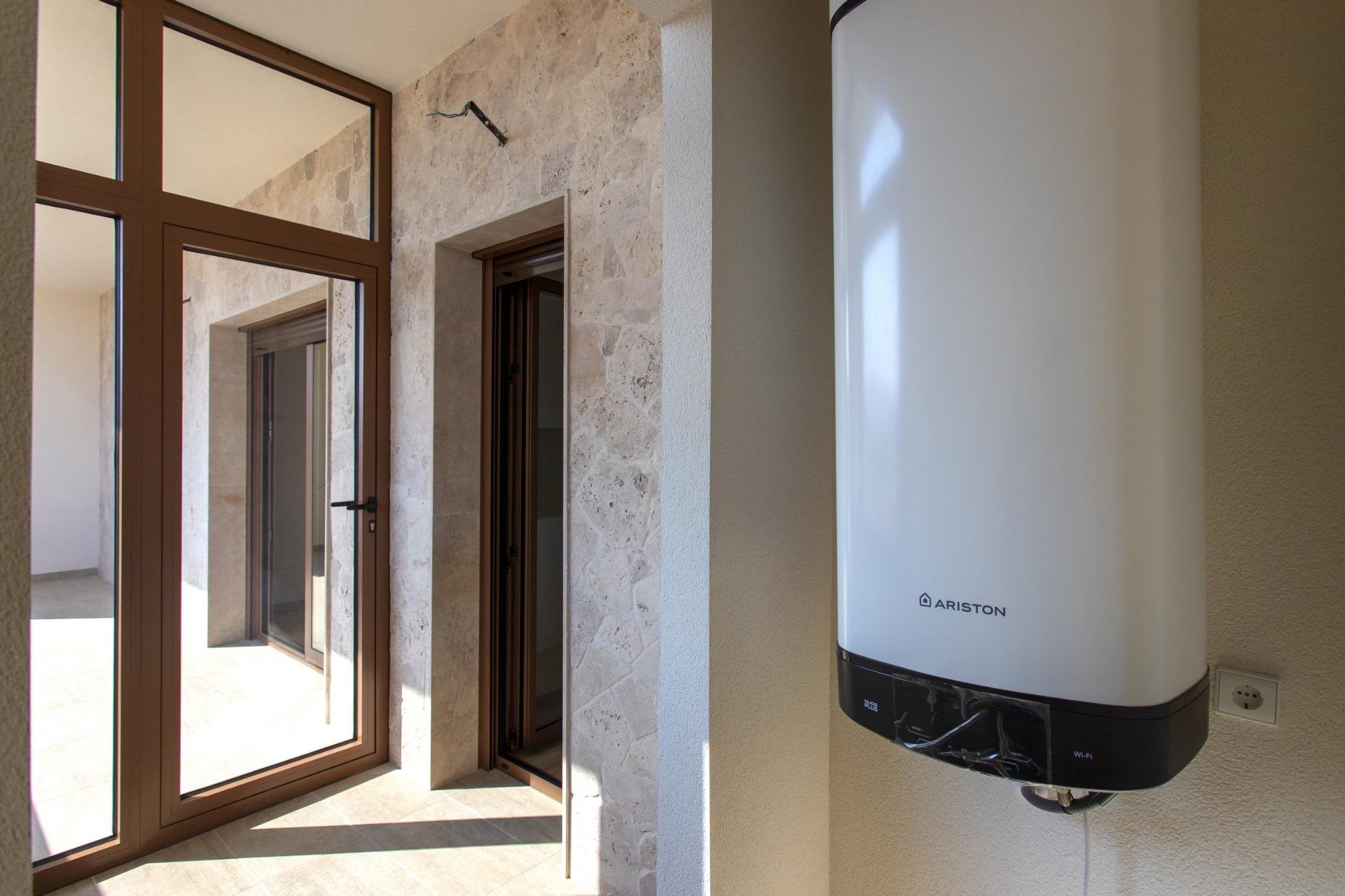 Obra nueva - Apartment -
Hondón de las Nieves - El Salero